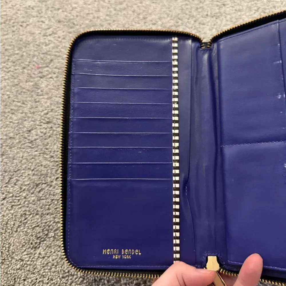 Henri Bendel Jetsetter Nylon Zip Around Continental Wallet